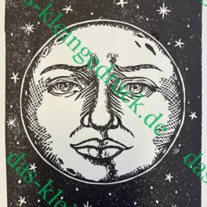 Moon von Jade Bastiaen